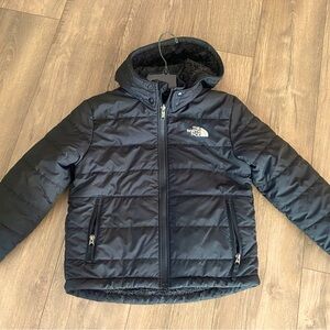 Kids North Face Winter Coat (size M/10)